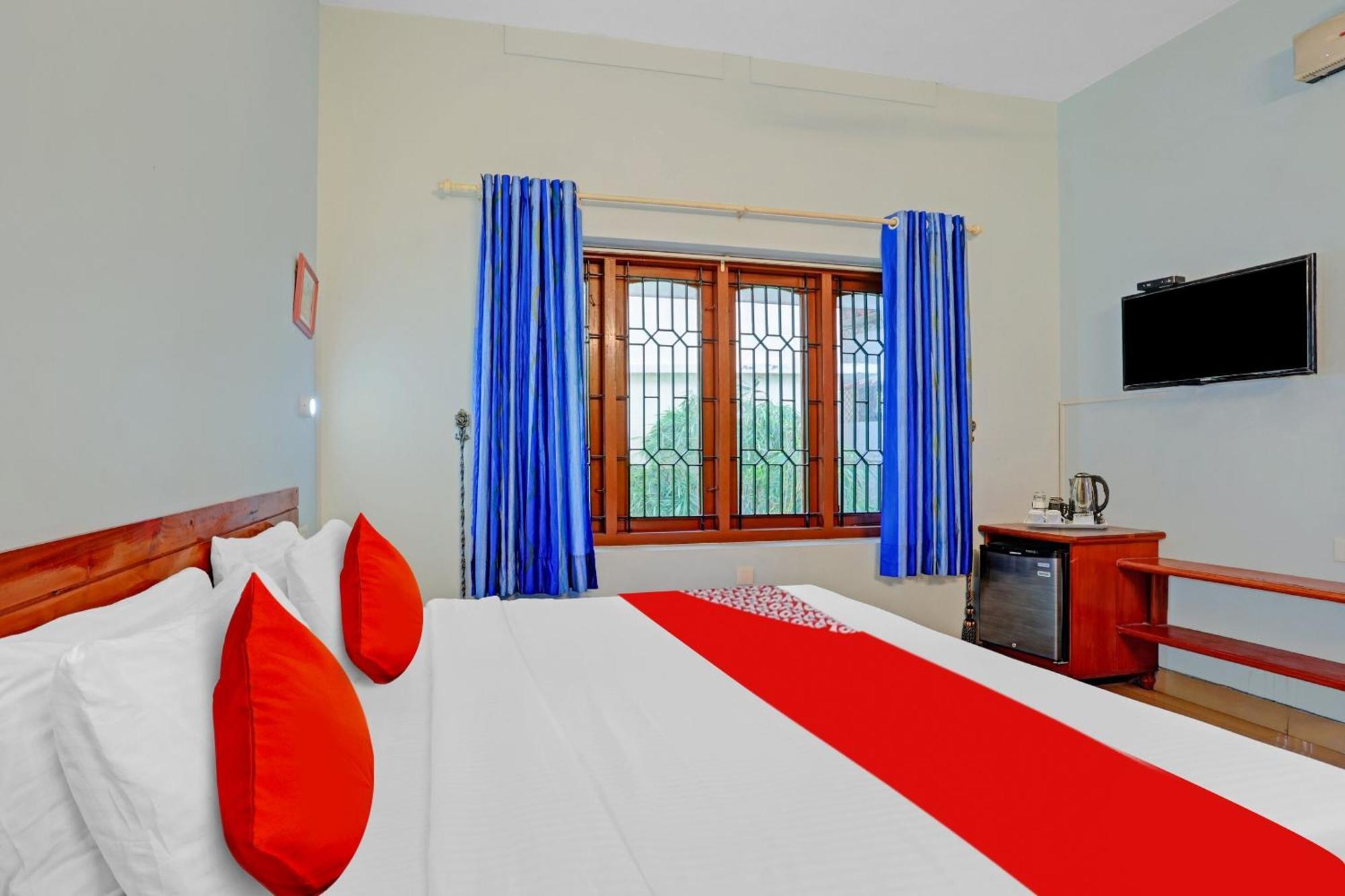 Flagship Hotel Adara Residency Thiruvananthapuram Eksteriør billede